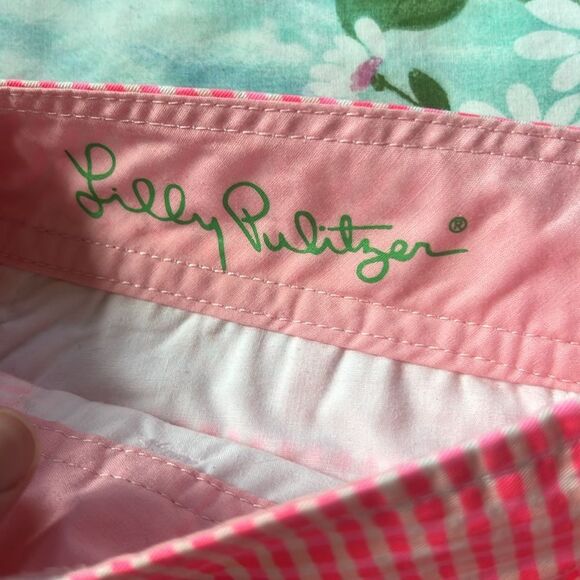 Lilly Pulitzer Neon Fiesta Pink Buttercup Shorts - 2 - Picture 7 of 15